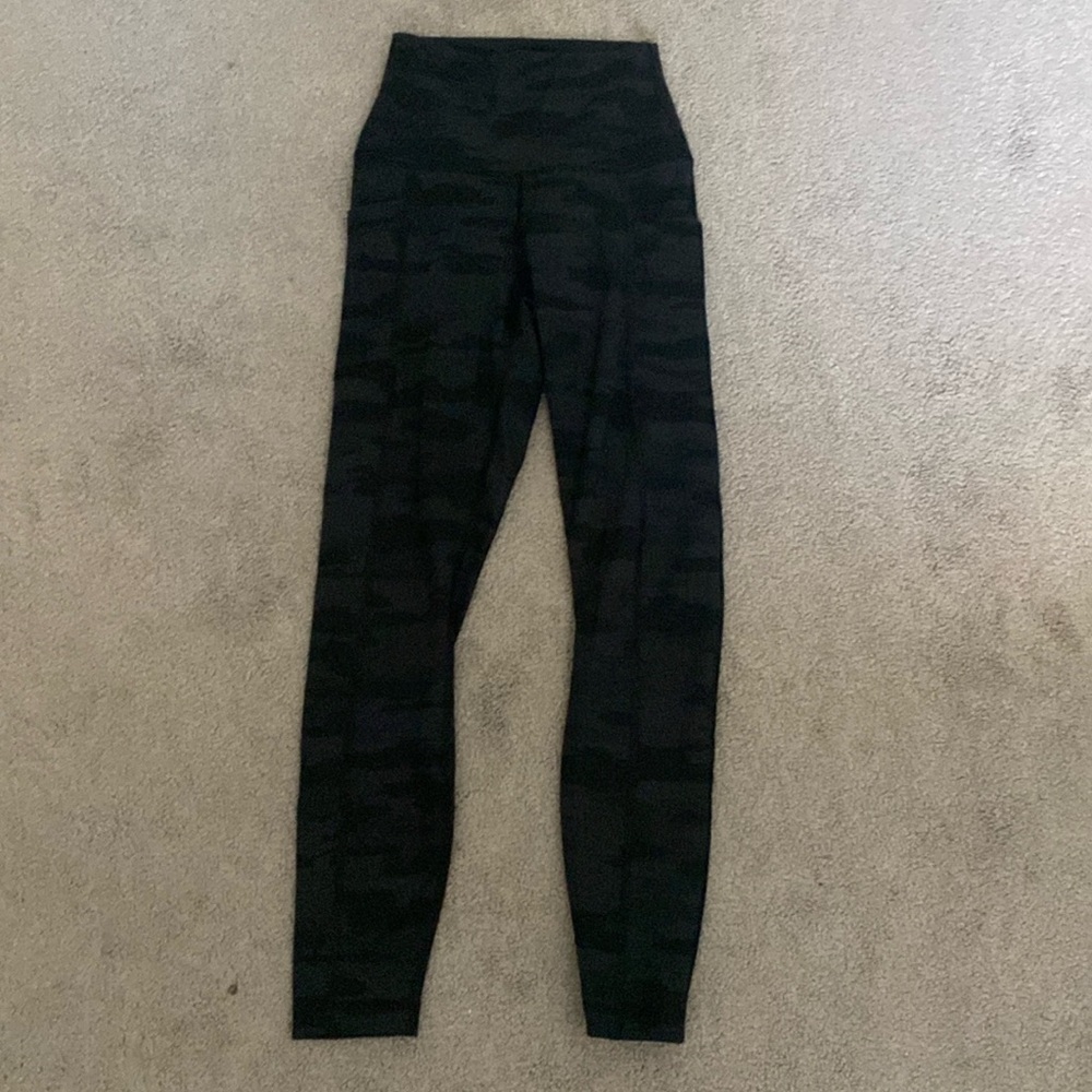 Camo leggings